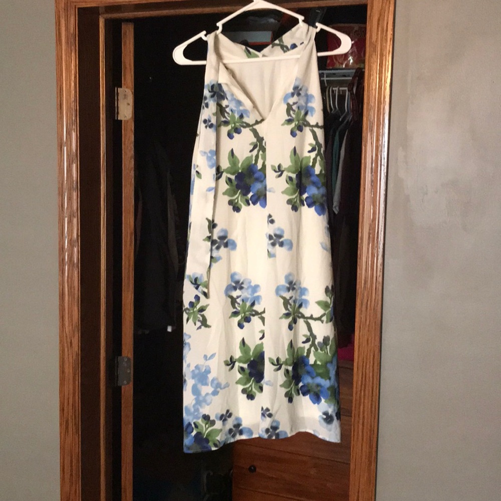 Tie dress